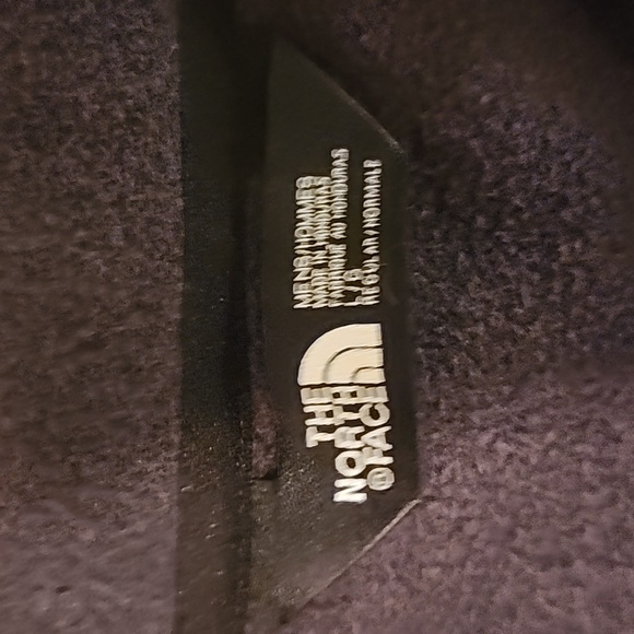 Mens The North Face lightweight fleece pullover Large - Picture 2 of 3